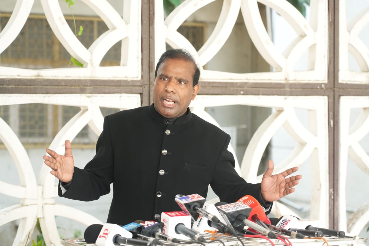 “निमिषा को बचाओ, भारत के युवाओं को बचाओ”: सुप्रीम कोर्ट में गूँजी डॉ. पॉल की अपील