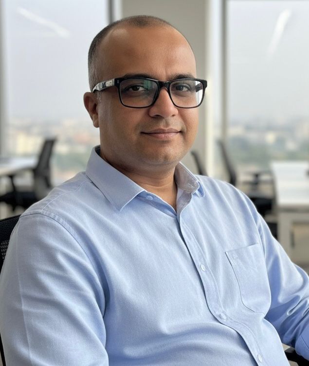 फोन टैपिंग और निगरानी का आरोप लगाते हुए नवनीत चतुर्वेदी ने डीजीपी चंडीगढ़ को लिखा पत्र