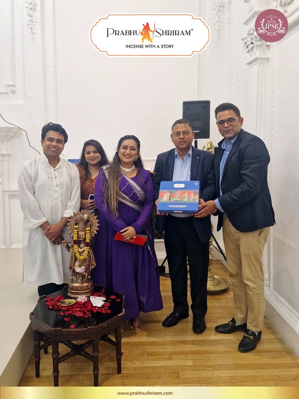लंदन के नेहरू सेंटर में श्री कृष्ण लीला कलेक्शन का अंतरराष्ट्रीय समर्पण समारोह